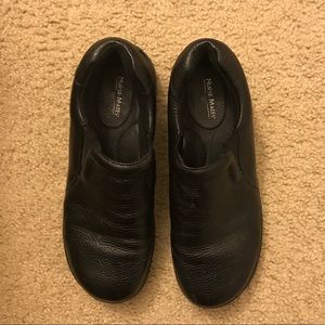 Black Nurse Mates shoes/clogs- Size 8M